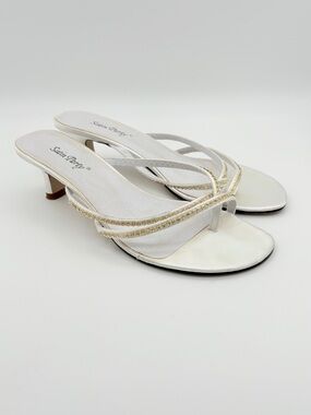 Satin Party Lisa White Strappy Rhinestone Sandals Thong Toe Kitten Heel 8 1/2 B